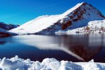 PICOS DE EUROPA | Contraste entre hielo y luz  en las cercanías del lago Enol